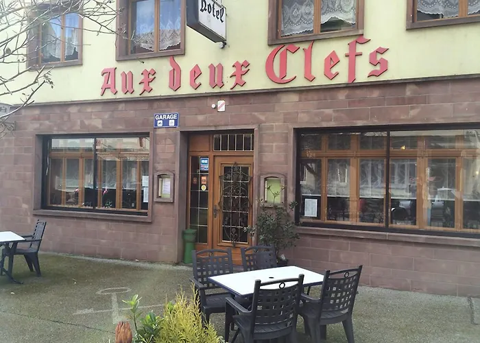 Hotel Aux Deux Clefs
