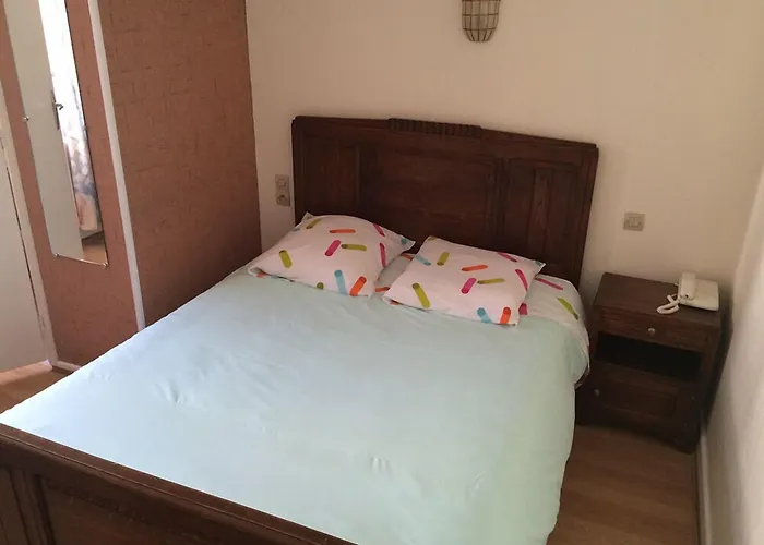 Aux Deux Clefs Hotel Marmoutier