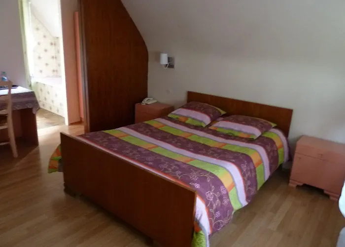 Aux Deux Clefs 2* Marmoutier